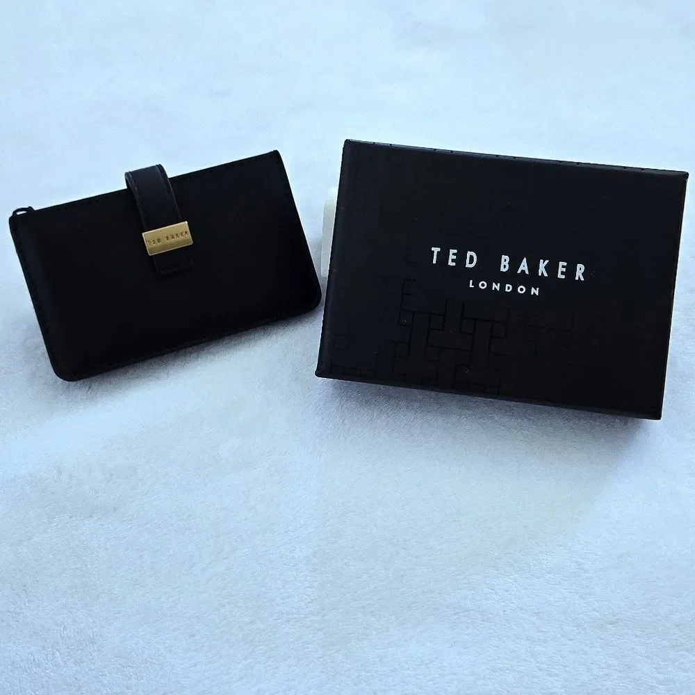 Ted Baker London🏴󠁧󠁢󠁥󠁮󠁧󠁿 
